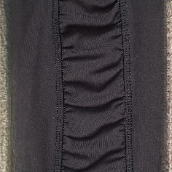 Lululemon Compression Running Pant - Picture 8 of 8